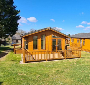 Relaxing 2-Bedroom holiday lodge in Cornwall